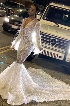 Luxusná Celebrity Sprievod Večerné Šaty Ohromujúci Strapec Crystal Dlhý Rukáv Sexy V Krku Vidieť Cez Diamant Formálne Večerné Šaty